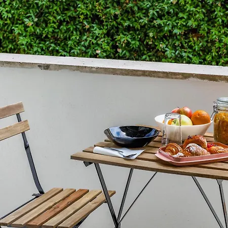 Penzion Vatican Lem Collection